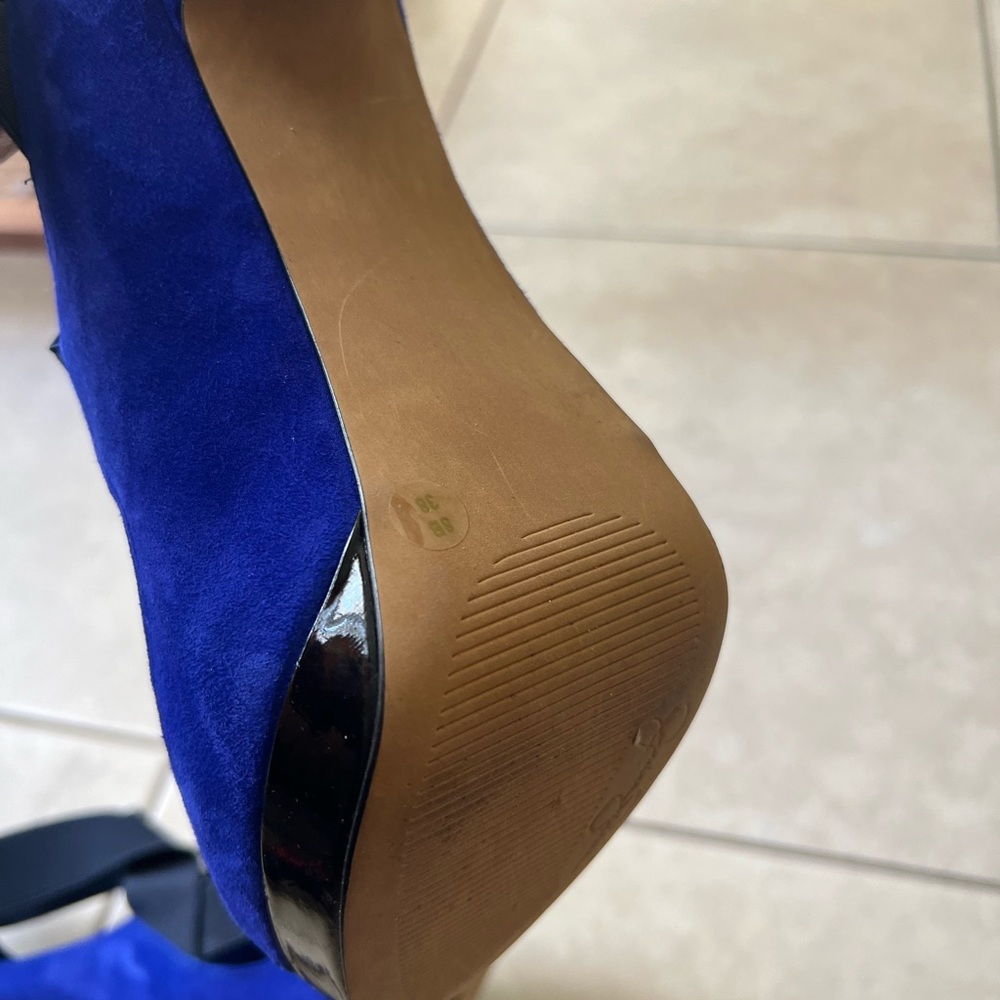 Jessica Simpson Heels - Picture 6 of 12